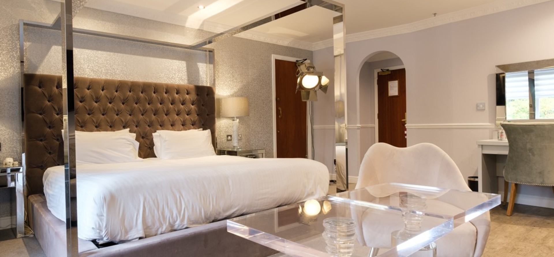 Four Poster Suite