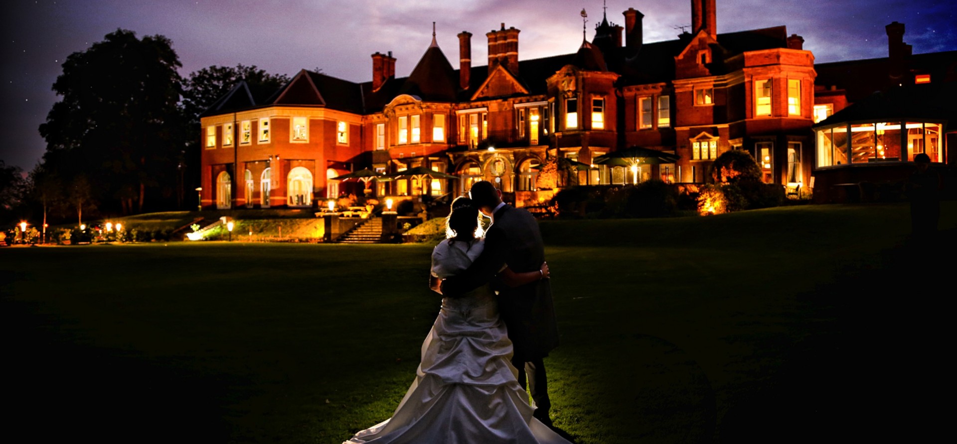 Wedding Exterior Hero 1